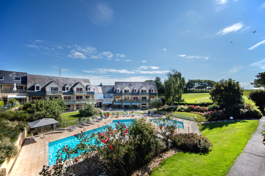 Mercure Hotel Omaha Beach - Resort in Normandy : Hotel,Golf, Spa